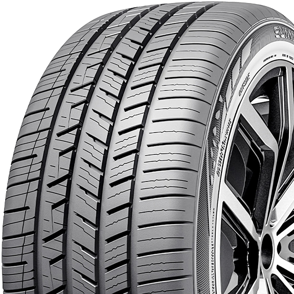 Summit Ultramax UHP A/S 245/45R20 103Y XL High Performance All Season Tire