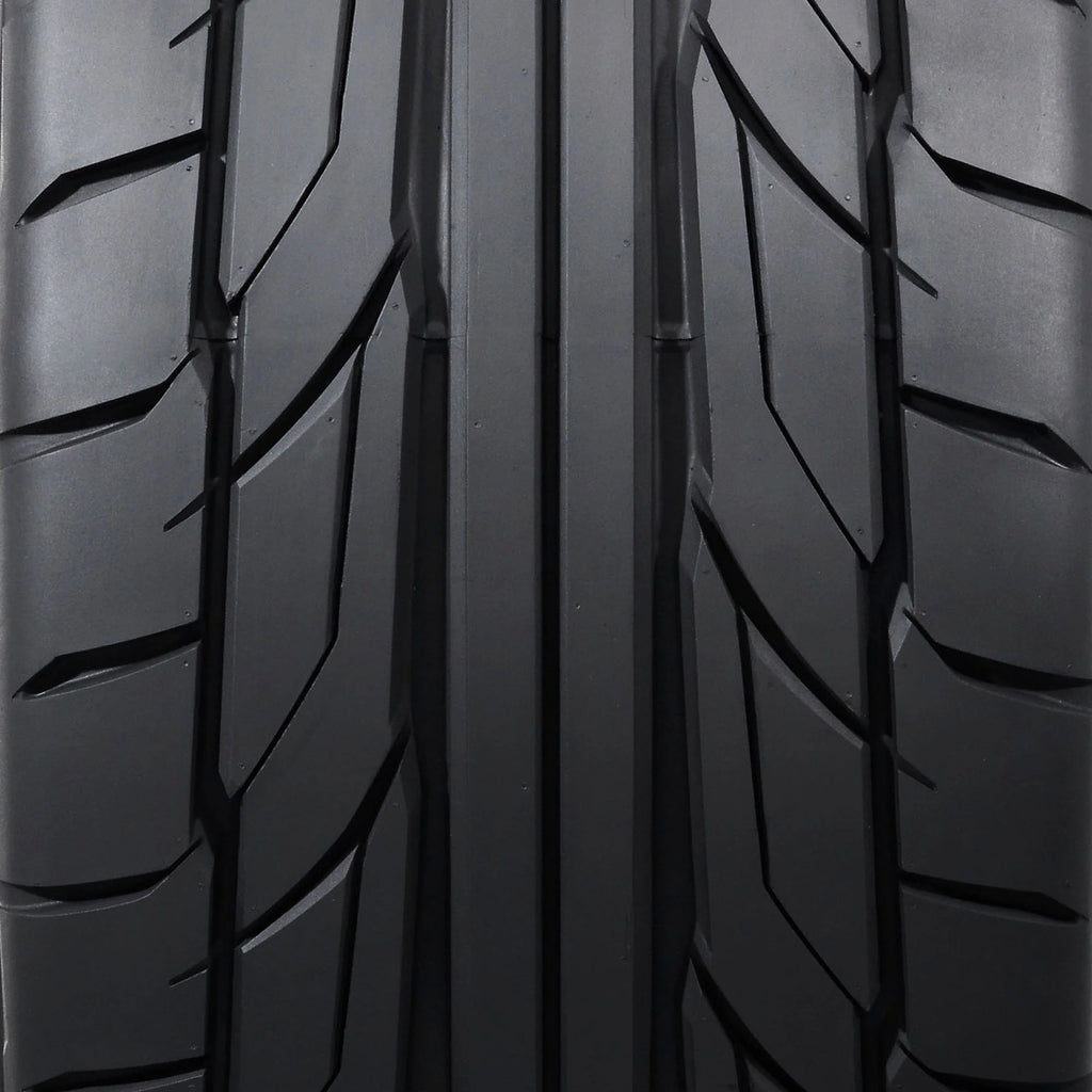 Nitto NT555 G2 UHP 275/40ZR18 103W XL Passenger Tire