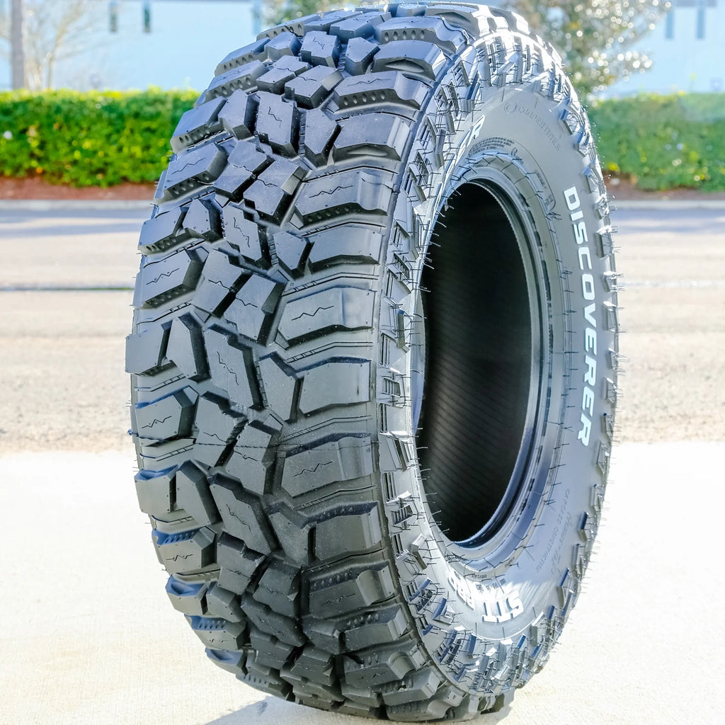 Set of 4 Cooper Discoverer STT Pro 315/70R17 121/118Q E 10 Ply m/t mud Light Truck Tires