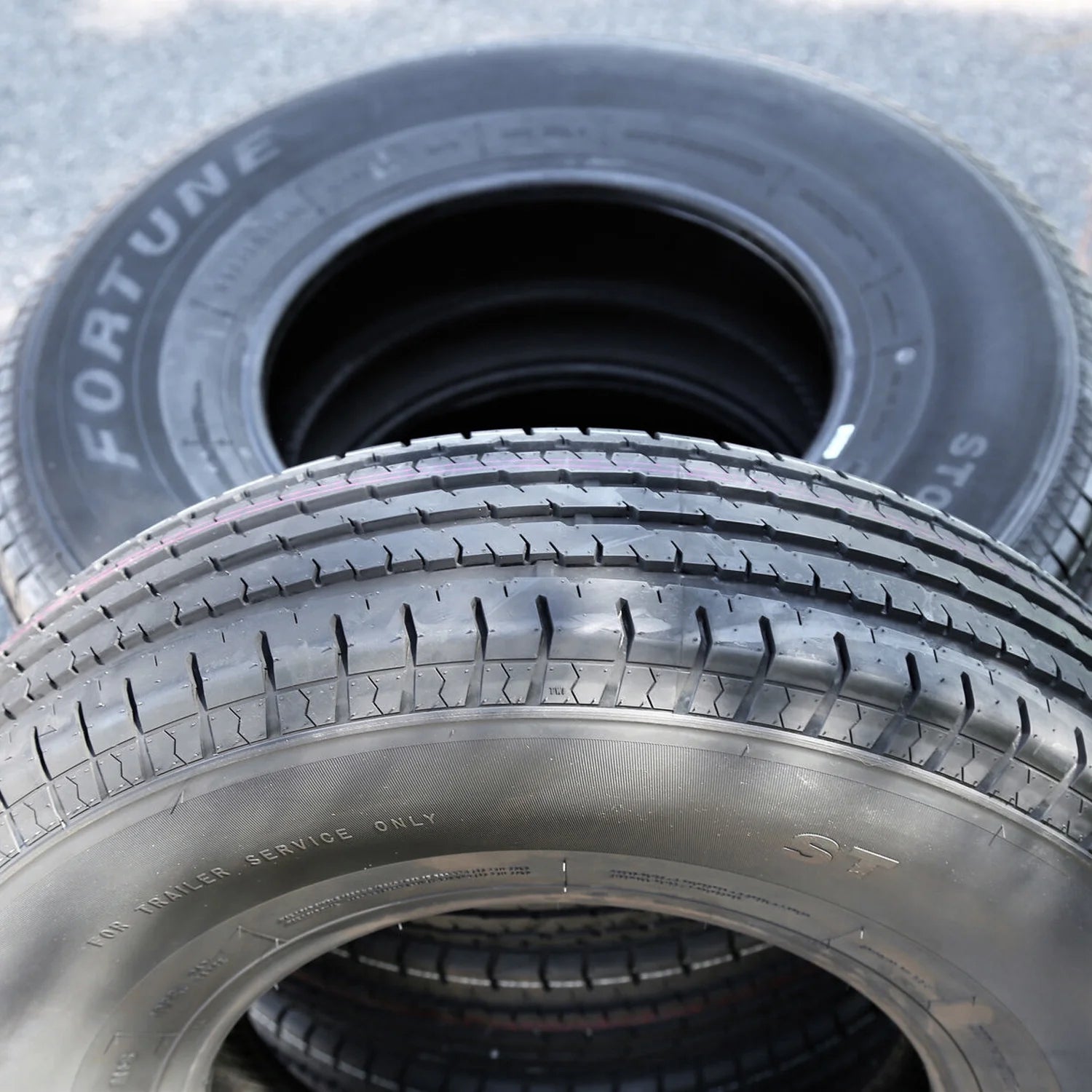 Set of 4 Fortune ST01 Steel Belted ST205/75R15 205/75R15 107/102M D 8 Ply Trailer Tires
