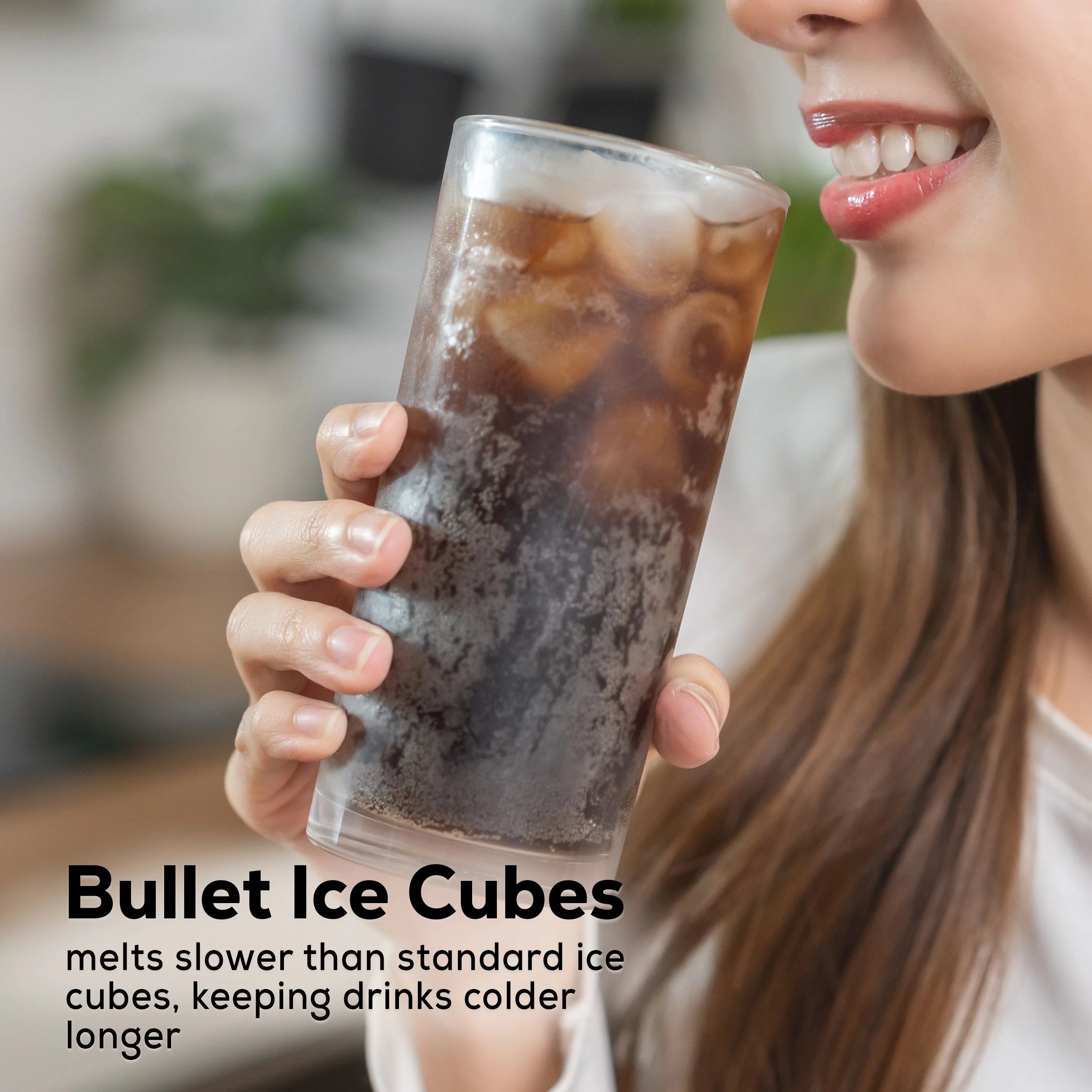 Igloo Self-Cleaning Countertop Ice Maker - Compact and Portable - Creates 26 lbs. Per Day. 8 Pieces Ready Every 7-8 Minutes - Includes Ice Scoop and Basket - Aqua