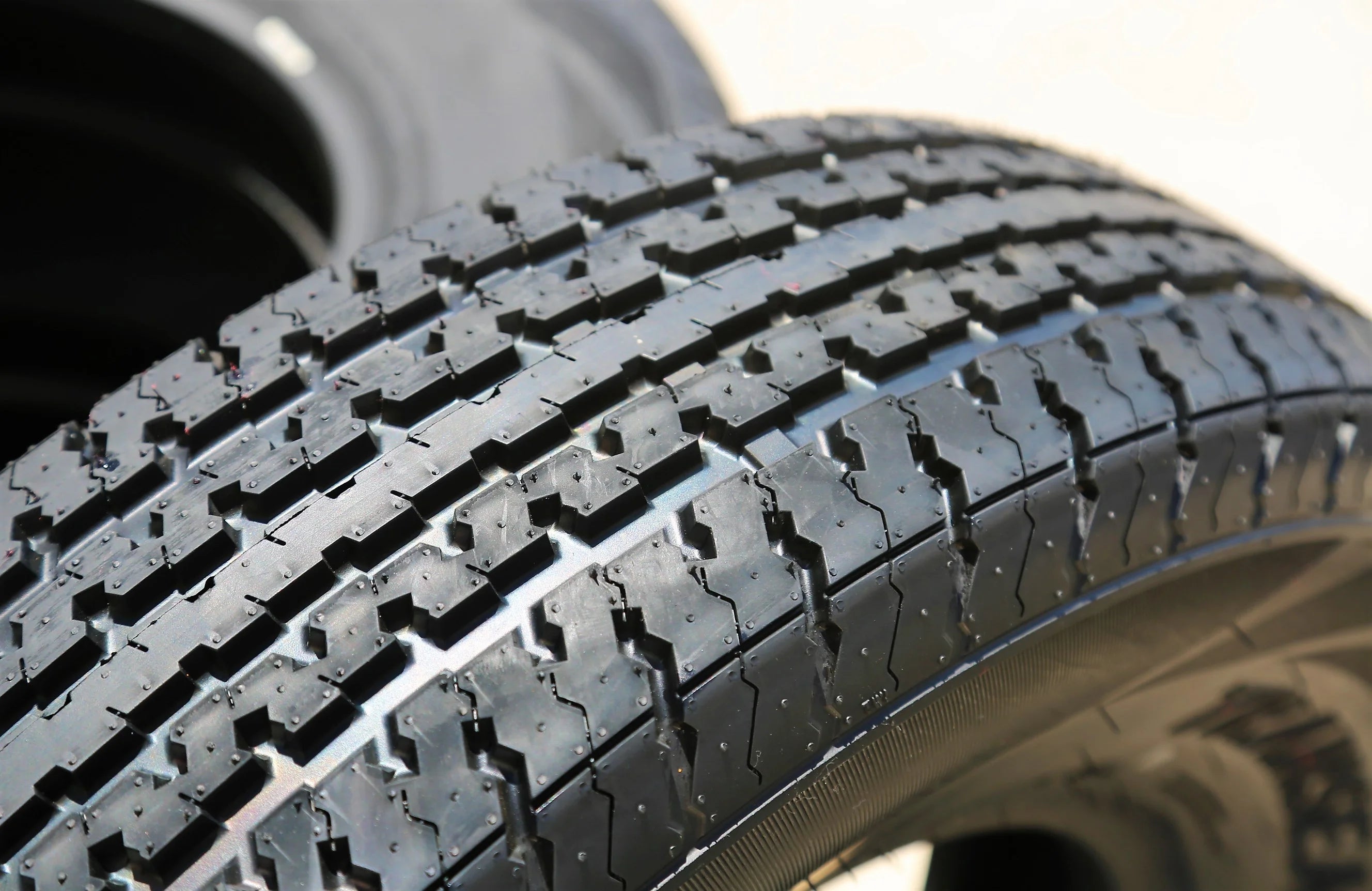 Set of 4 Transeagle ST Radial II Steel Belted ST225/75R15 225/75R15 117/112L E 10 Ply Trailer Tires