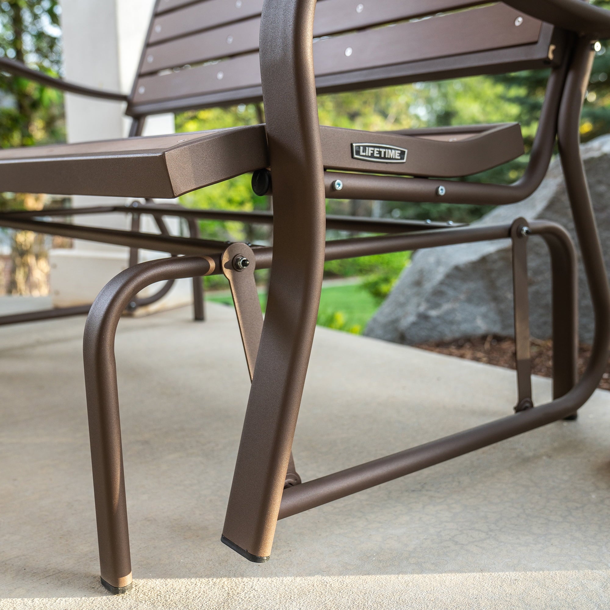 Lifetime Outdoor Glider Bench. Faux Wood. Brown 60290