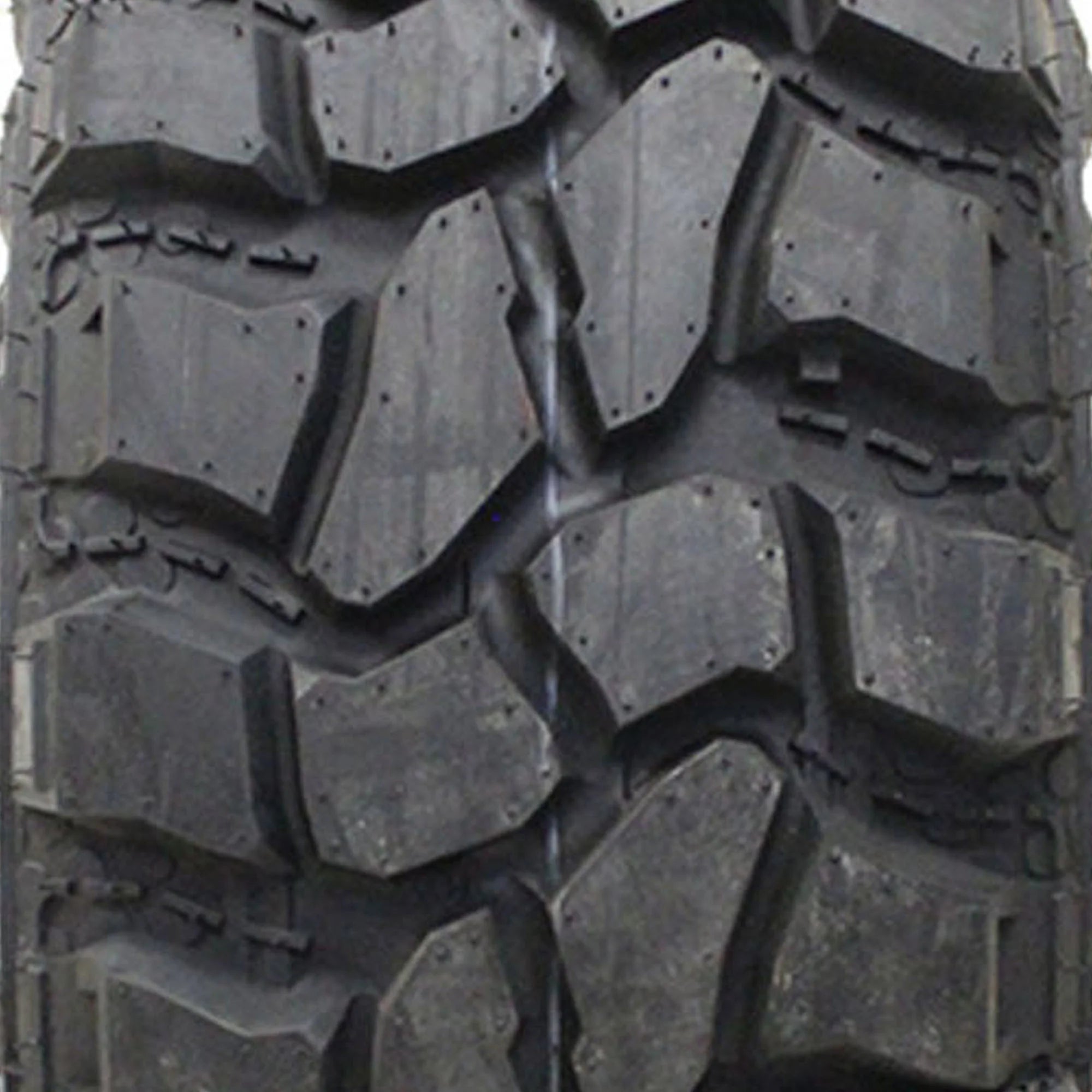 GT Radial Komodo MT Plus Mud Terrain LT235/75R15 104/101Q C Light Truck Tire