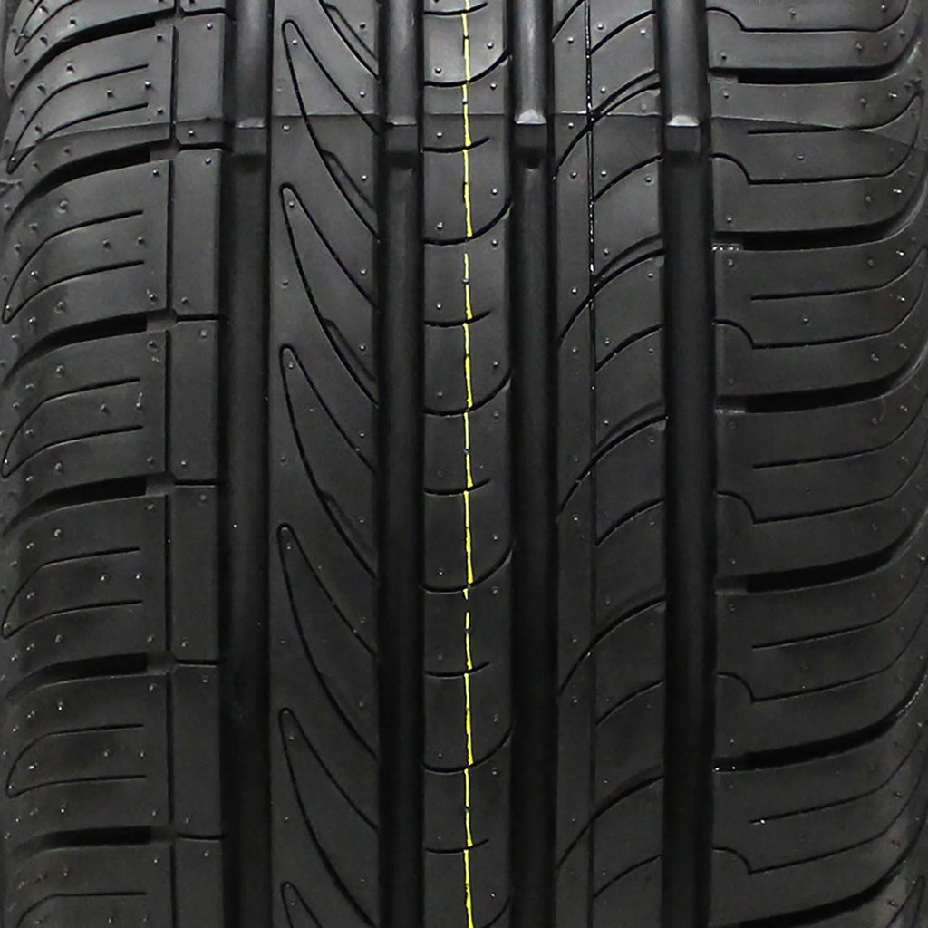 Sceptor 4XS All-Season 215/70R16 100H Tire