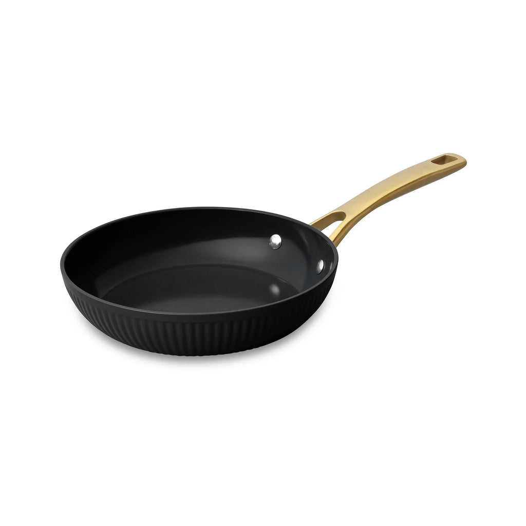 Thyme & Table 12-Piece Nonstick Signature Ribbed Cookware Set. Pots and Pans Set - Black & Gold