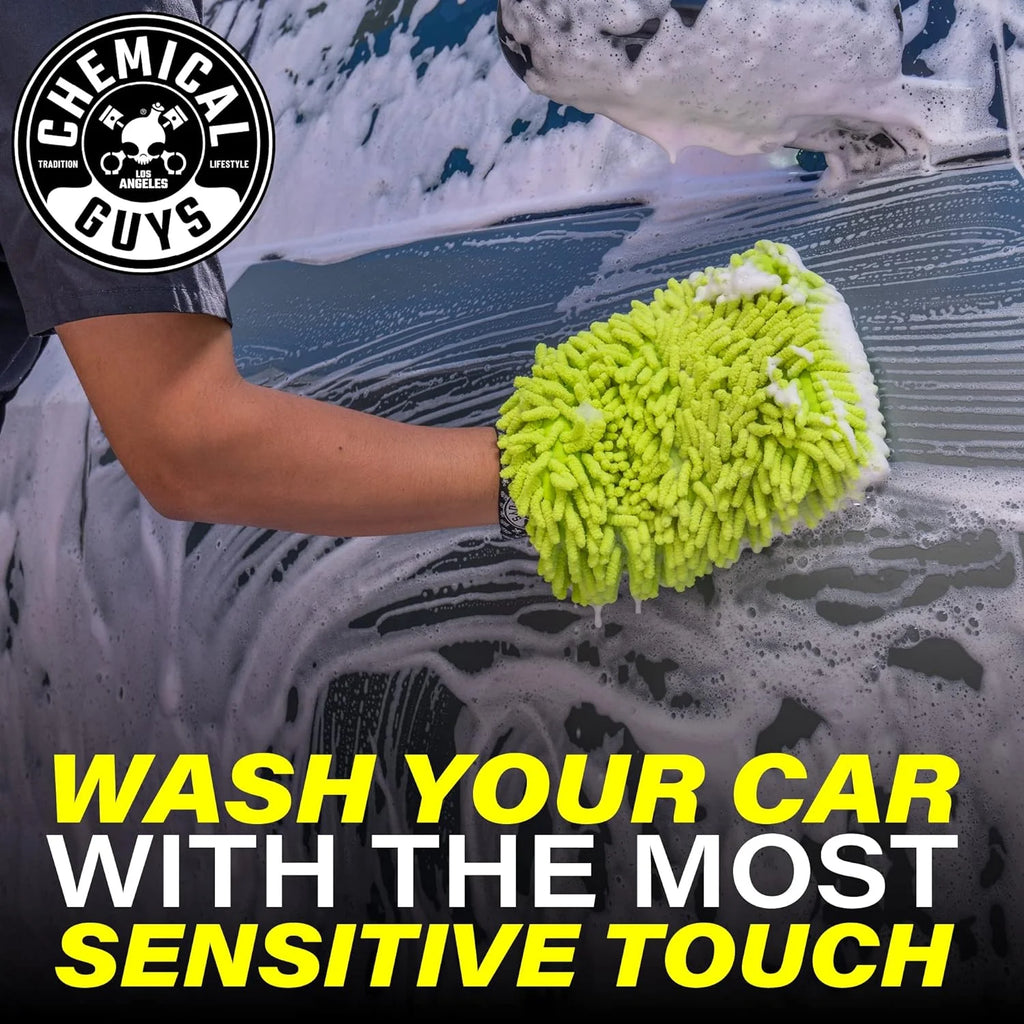 Chemical Guys HOL340 15-Piece Arsenal Builder Car Wash Kit with Foam Gun. Bucket. and (5) 16 oz Car Care Cleaning Chemicals. Gift for Car & Truck Lovers. Dads and DIYers (Works w/Garden Hose)