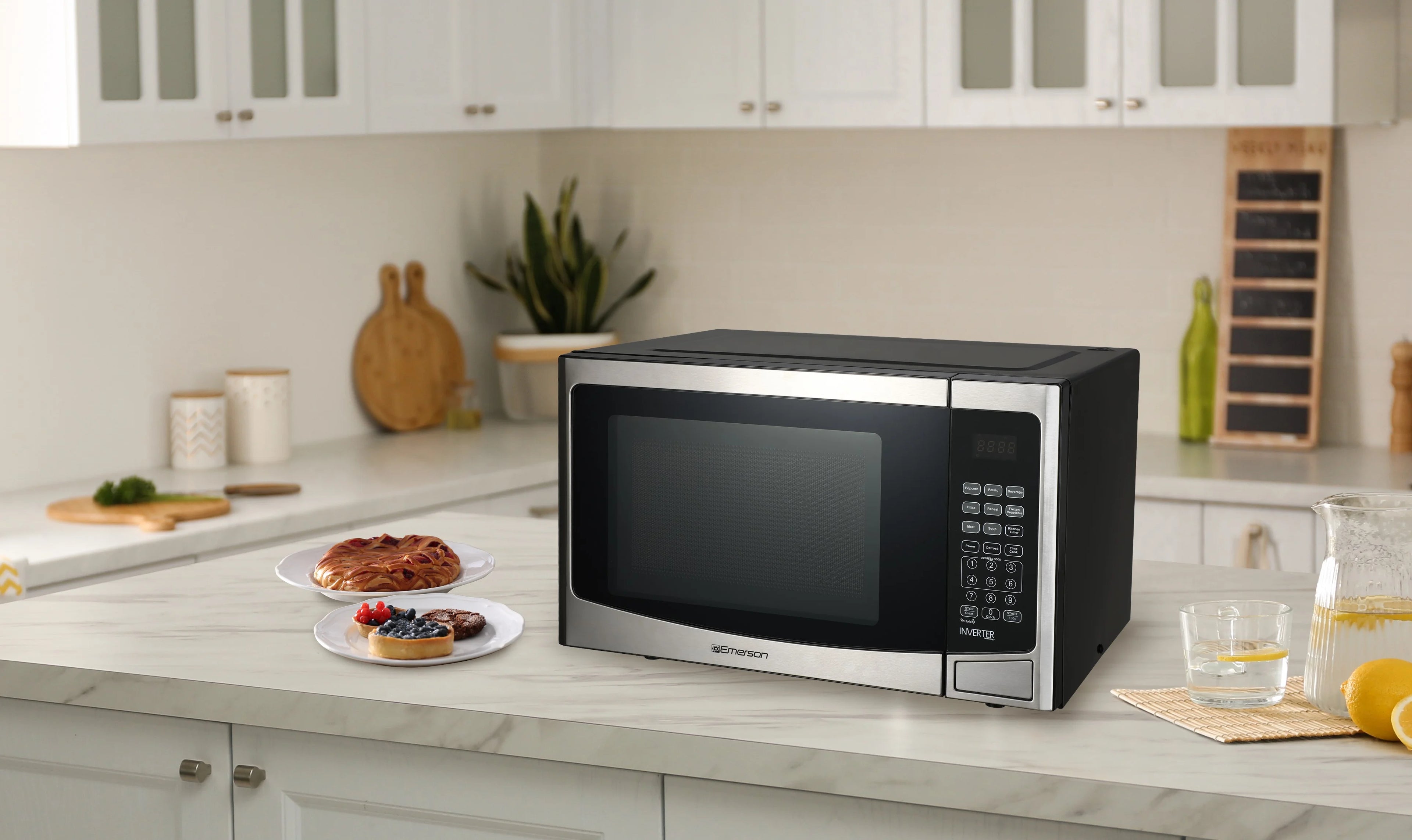 Emerson 1.2 Cu Ft. 1000W Stainless Steel Countertop Microwave Oven with Inverter Technology. Touch Control. MWI1212SS