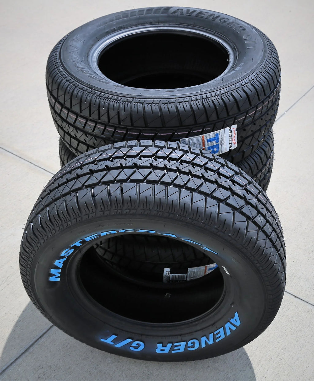 Pair of 2 Mastercraft Avenger G/T 235/60R15 98T a/s All Season Tires