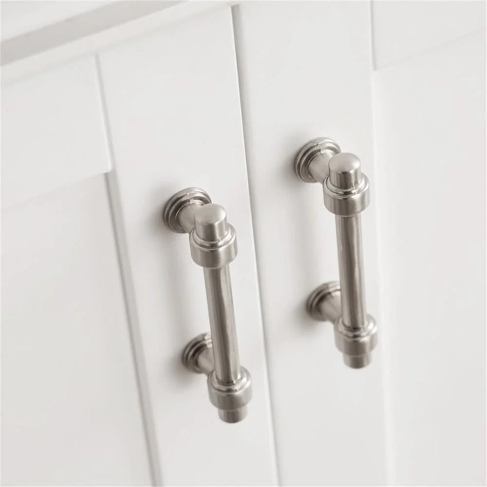 Fresca Hartford 24 White Traditional Bathroom Vanity